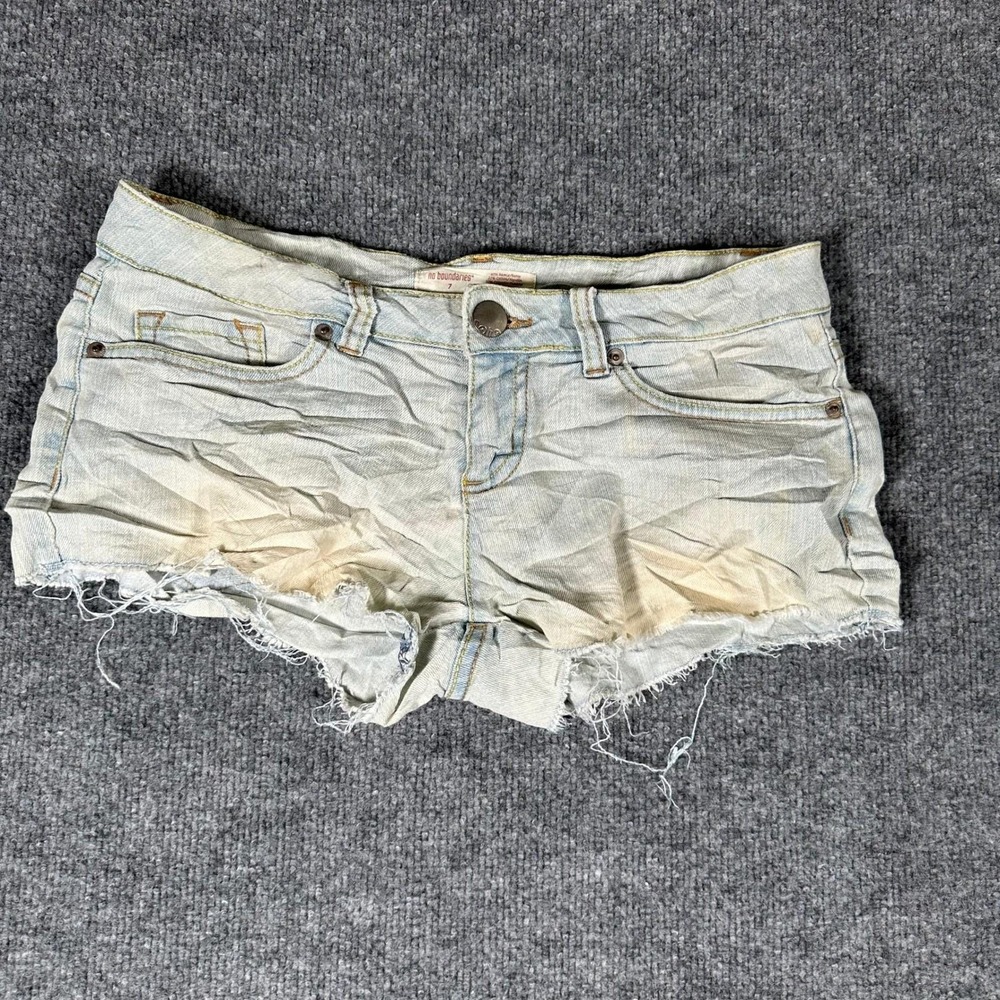 No Boundaries Shorts Womens Size 7 Light Wash Ramie Cotton Blend Raw Hem Frayed